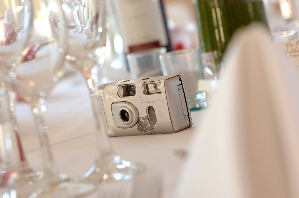 Top 7 UAE Wedding Trends in 2024 | Disposable cameras for candid wedding photos